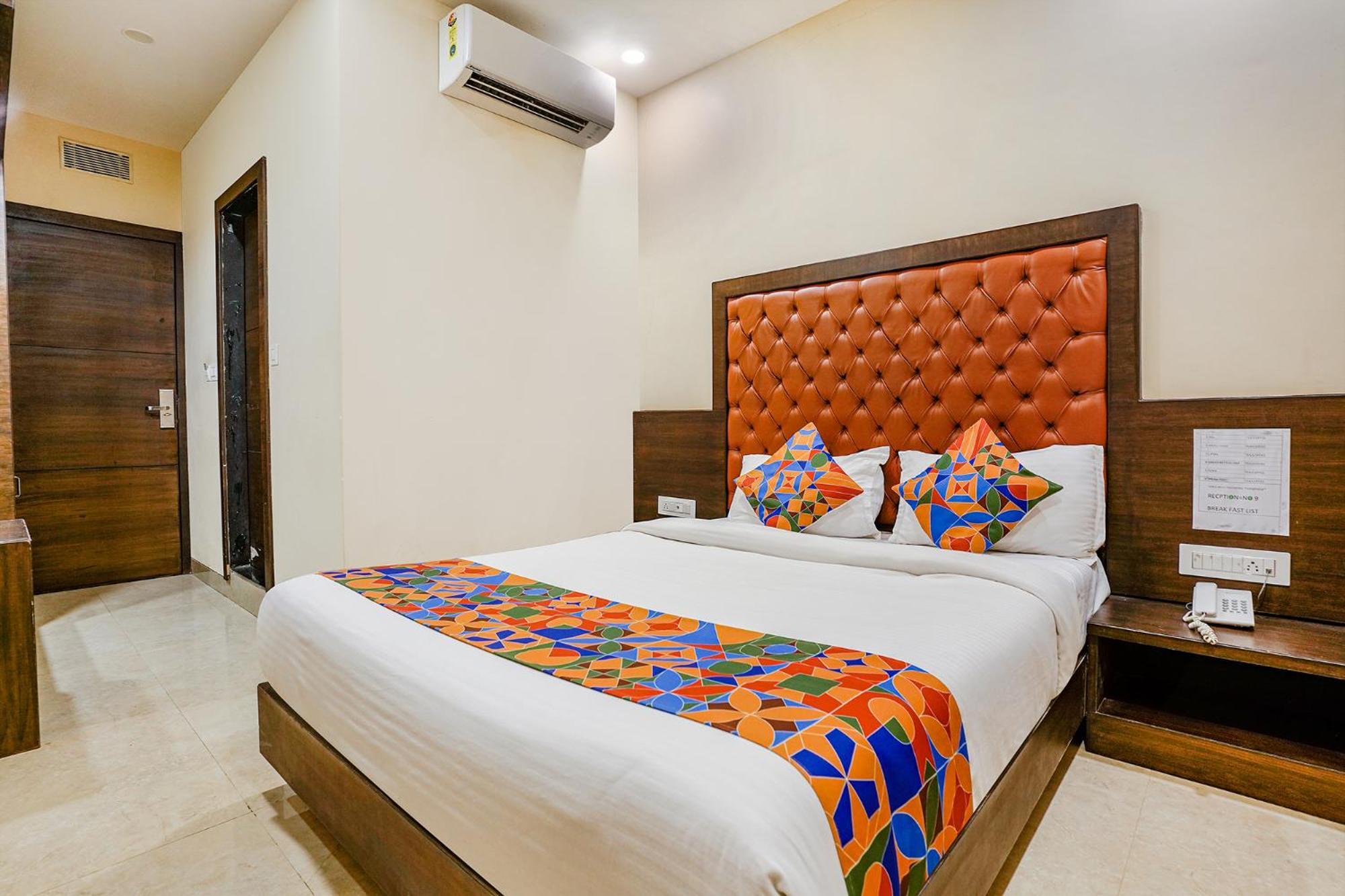 FabHotel LBSR Kurla West Mumbai Exterior foto